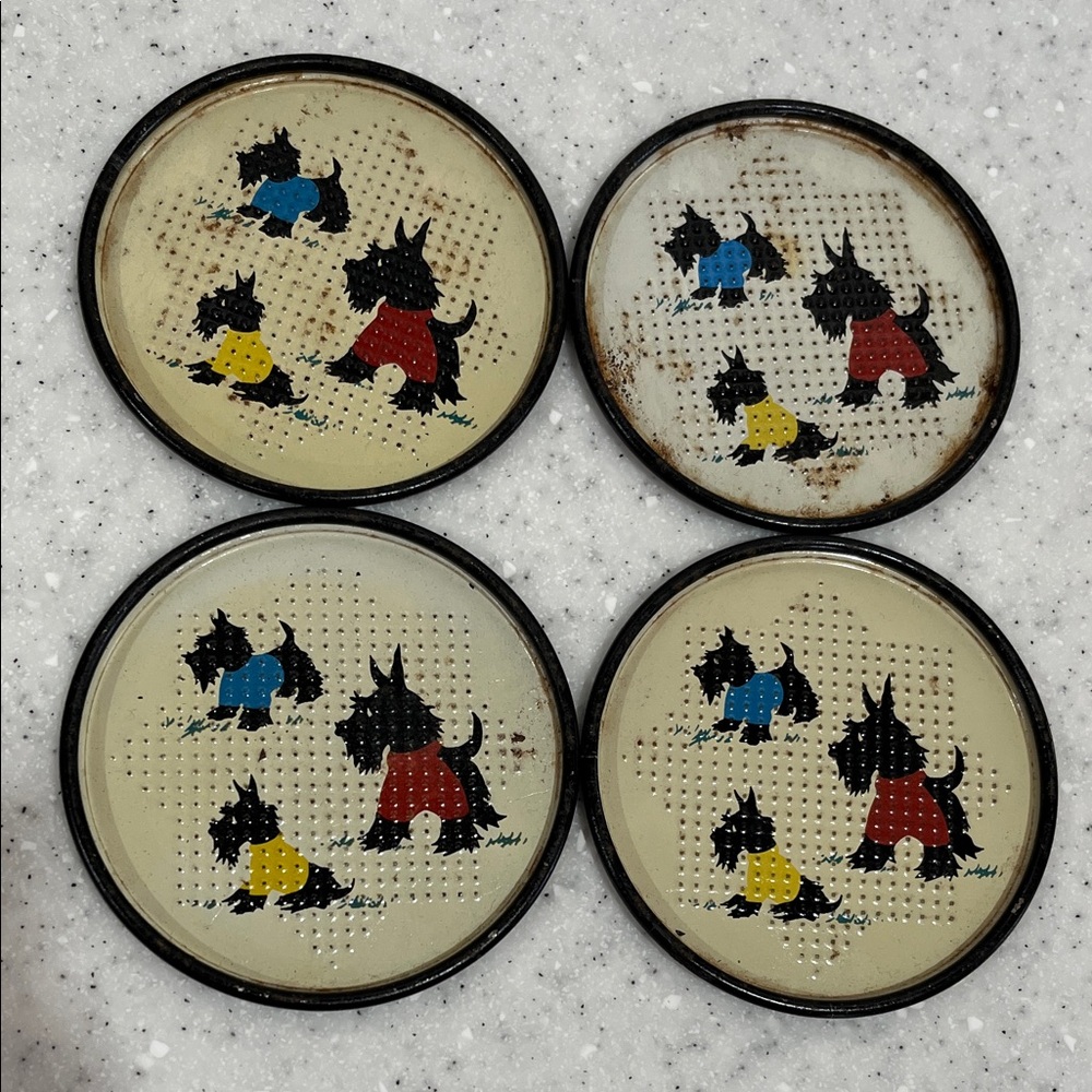 4 Vtg Metal Painted SCOTTISH TERRIER Scotty Dog Coasters *READ*